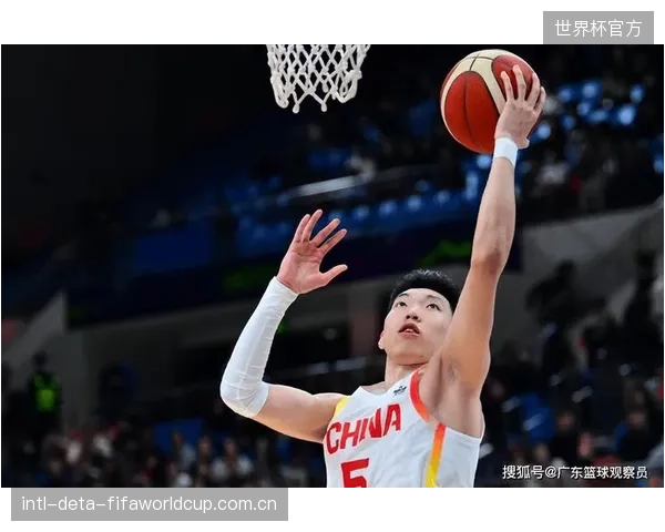 韩国队世预赛虽凭高控球率主导比赛,但面对中国队的严密防守时进攻效率低下。 韩国队世预赛虽凭高控球率主导比赛,但面对中国队的严密防守时进攻效率低下。